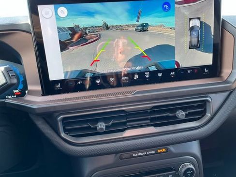 New 2025 Ford Bronco Sport Outer Banks w/ Outer Banks Tech Package+ AWD/4WD image 29