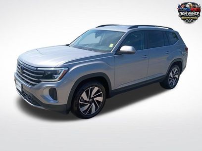 Used 2025 Volkswagen Atlas SE