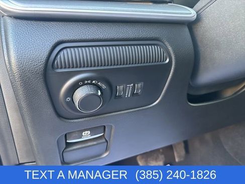 New 2026 Jeep Grand Wagoneer L 4WD w/ Premium Group I image 20