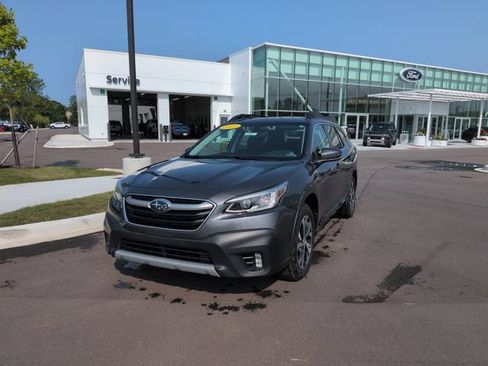Used 2021 Subaru Outback Limited AWD/4WD image 1