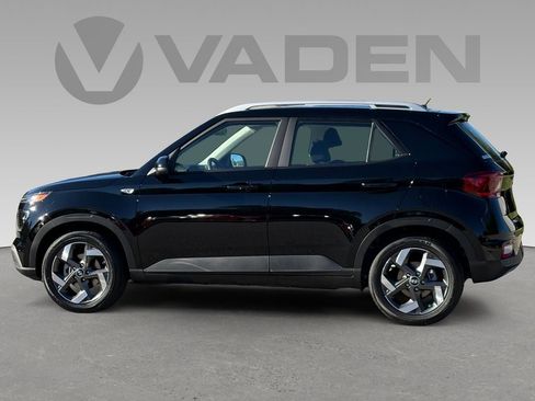 New 2026 Hyundai Venue SEL image 6