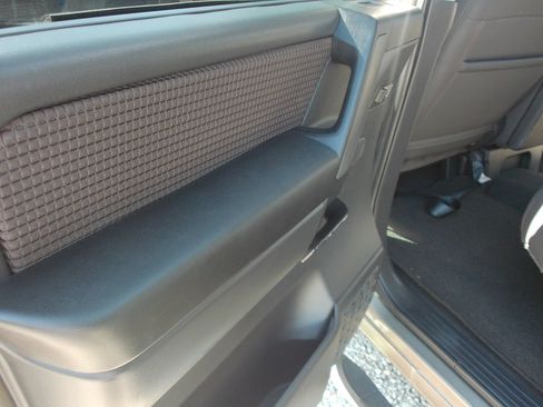 Used 2008 Nissan Titan LE RWD image 26