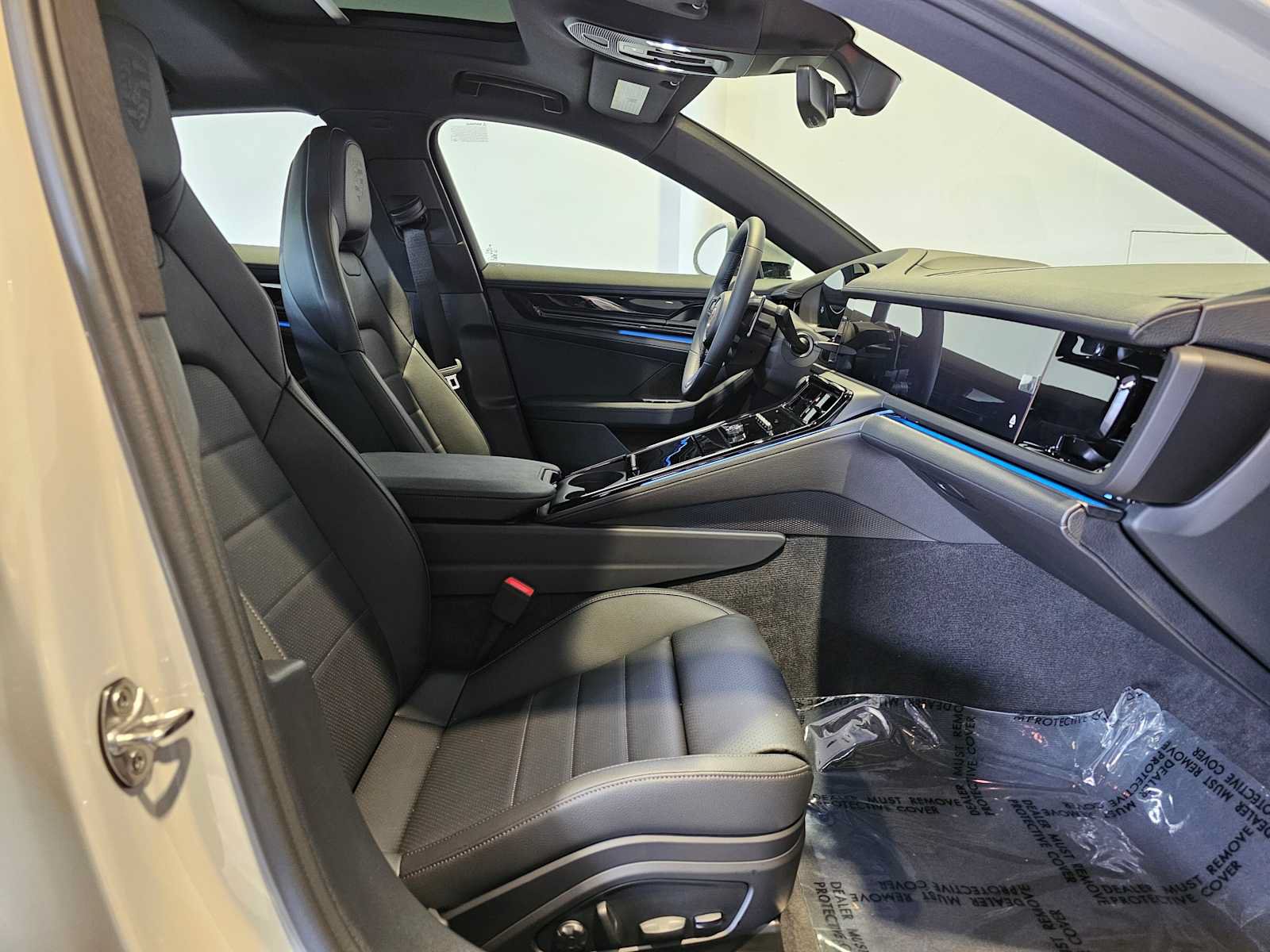 New 2025 Porsche Panamera 4 AWD/4WD image 12