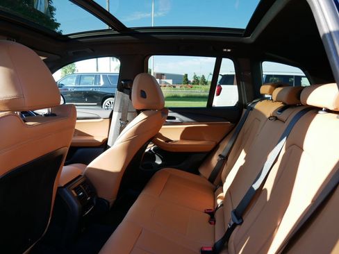 Used 2022 BMW X3 xDrive30i AWD/4WD image 10
