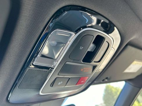 New 2026 Hyundai Tucson Limited image 38