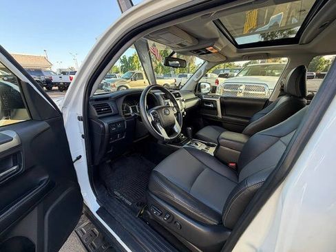 Used 2019 Toyota 4Runner SR5 Premium AWD/4WD image 15
