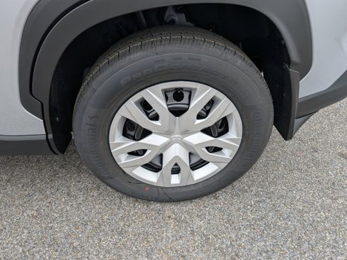 New 2026 Toyota Corolla Cross L image 27