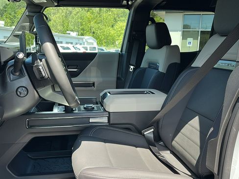 New 2026 GMC Hummer EV SUV image 7