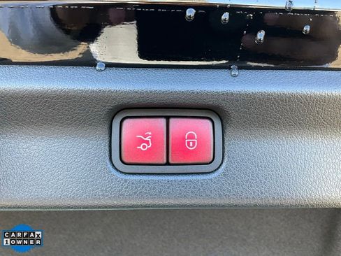 Used 2024 Mercedes-Benz EQE 500 4MATIC Sedan w/ AMG Line Exterior Package image 13