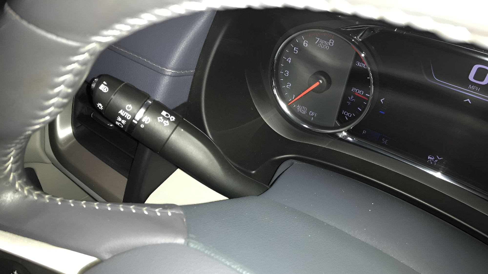 Used 2022 GMC Terrain Denali w/ Denali Premium Package AWD/4WD image 19