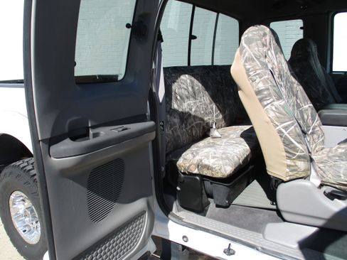 Used 2001 Ford F250 Lariat AWD/4WD image 24