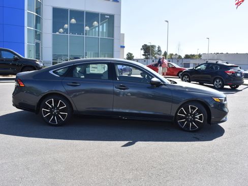 New 2026 Honda Accord Touring image 10