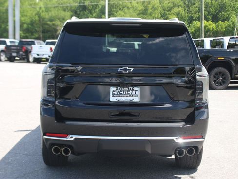 Used 2025 Chevrolet Tahoe Premier AWD/4WD image 6