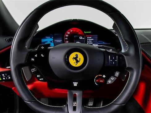 Certified 2024 Ferrari Roma image 4