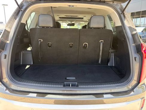 Certified 2023 Kia Telluride S w/ S Sunroof Package AWD/4WD image 12