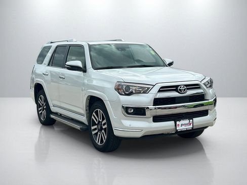 Used 2024 Toyota 4Runner Limited RWD image 3