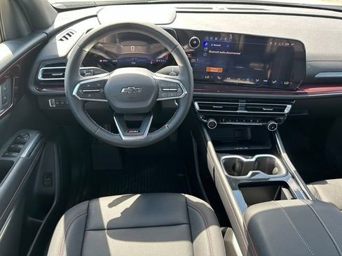 Used 2026 Chevrolet Traverse Z71 w/ Driver Confidence Package AWD/4WD image 19