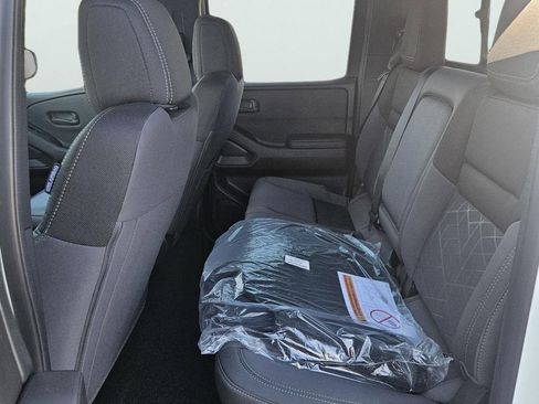 New 2026 Nissan Frontier SV w/ Tow Package image 14