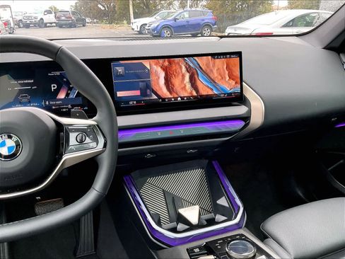 Used 2025 BMW X3 xDrive30i w/ Convenience Package image 8