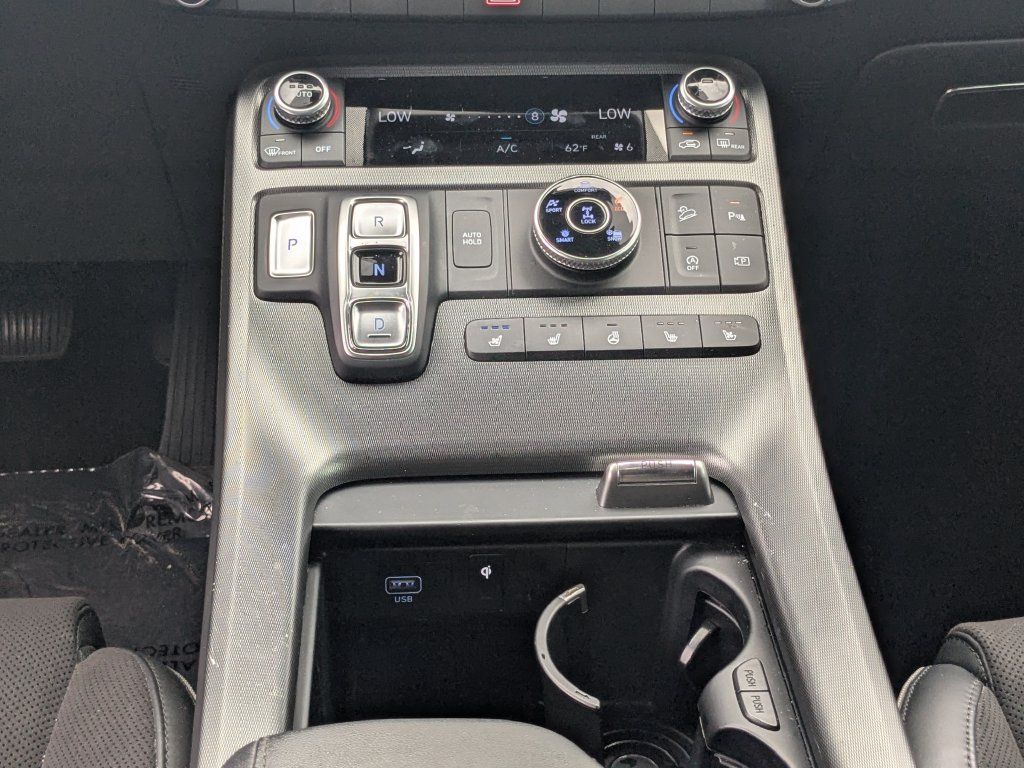 Used 2025 Hyundai Palisade Calligraphy AWD/4WD image 6