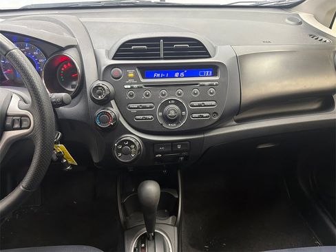 Used 2013 Honda Fit Sport image 28