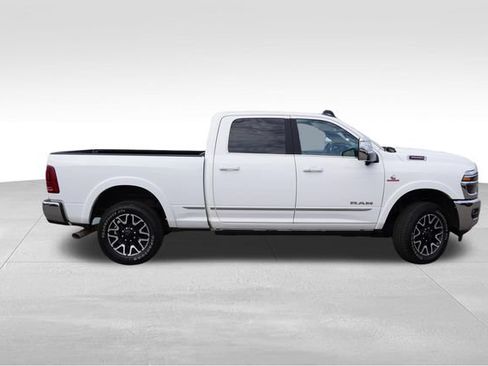 Certified 2025 RAM 3500 Limited AWD/4WD image 3