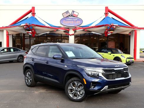 Used 2026 Kia Seltos LX AWD/4WD image 1