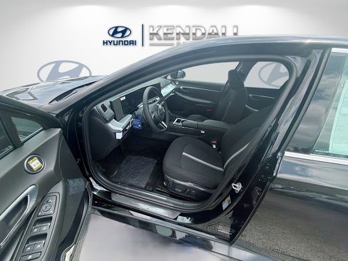 New 2026 Hyundai Sonata SEL FWD image 14