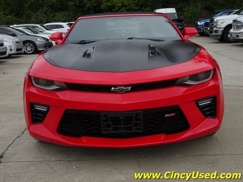 Used 2016 Chevrolet Camaro SS RWD image 2