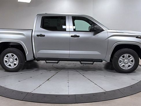 New 2026 Toyota Tundra SR image 6