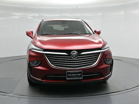 Used 2024 Buick Enclave Premium image 22