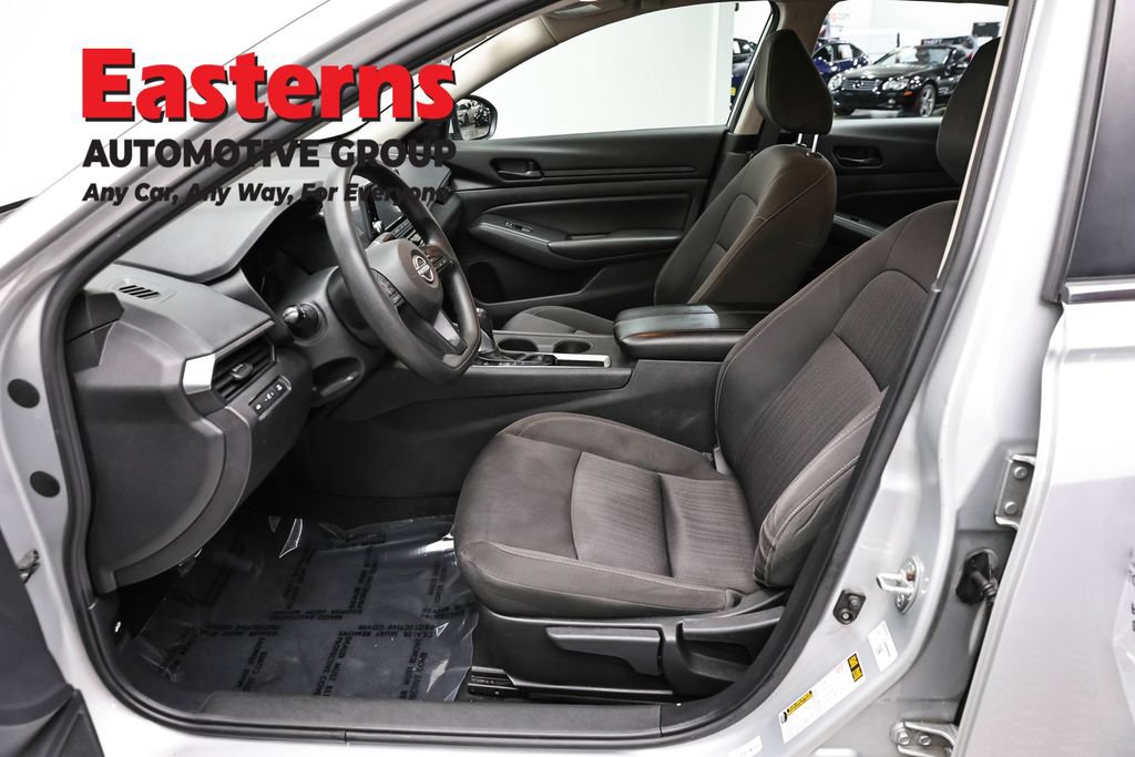 Used 2023 Nissan Altima 2.5 S FWD image 14