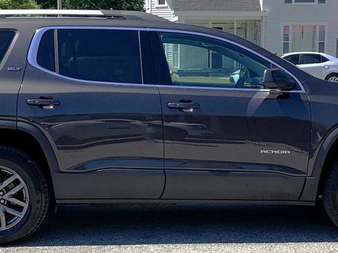 Used 2019 GMC Acadia SLT AWD/4WD image 7