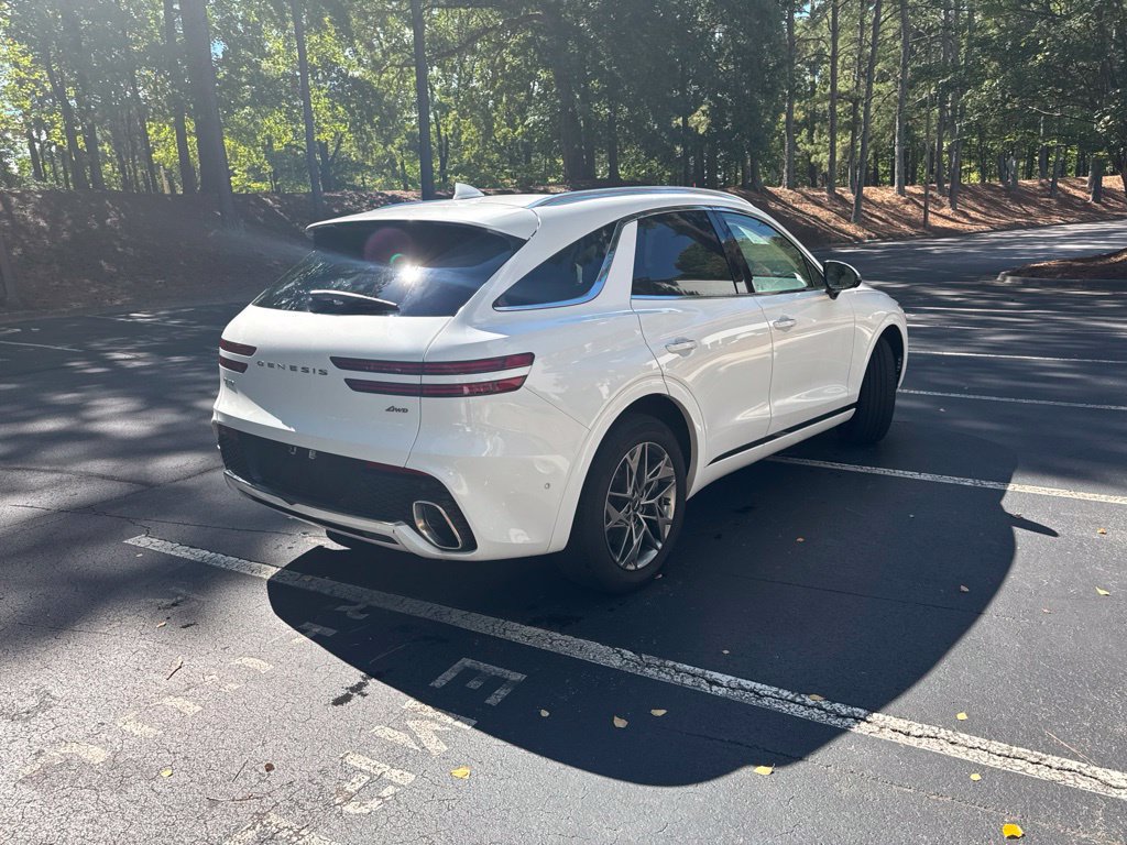 Used 2023 Genesis GV70 2.5T w/ Advanced Package AWD/4WD image 6