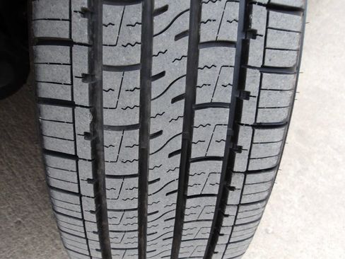 Used 2018 Dodge Grand Caravan GT image 40