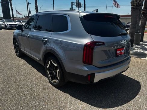 Used 2023 Kia Telluride S w/ S Sunroof Package AWD/4WD image 4