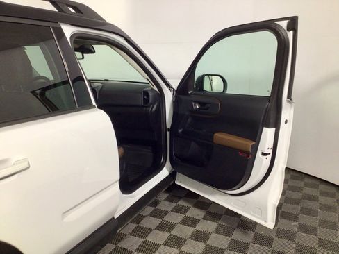 Used 2023 Ford Bronco Sport Outer Banks w/ Tech Package image 33