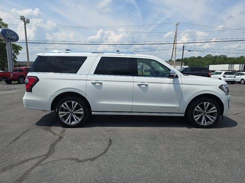 Used 2021 Ford Expedition Max Platinum AWD/4WD image 5