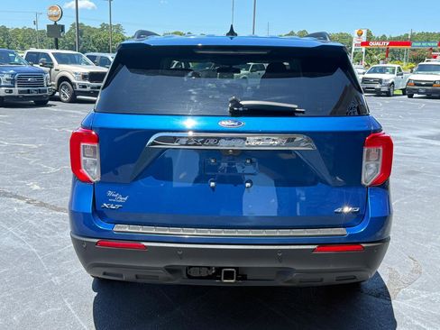 Used 2022 Ford Explorer XLT w/ Class IV Trailer Tow Package AWD/4WD image 4