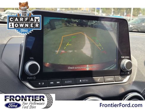 Used 2024 Nissan Sentra SV FWD image 11