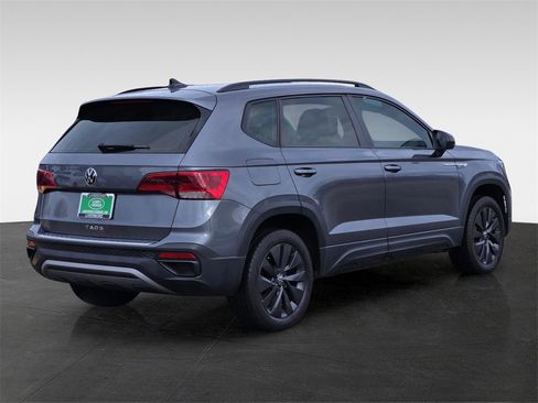 Used 2023 Volkswagen Taos S image 6
