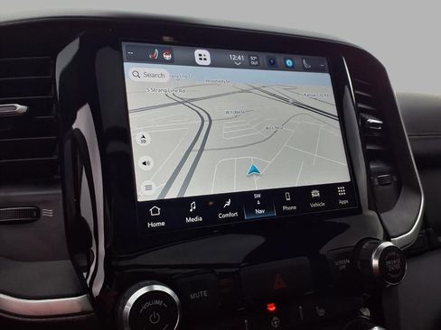 Used 2022 RAM 1500 Big Horn image 7