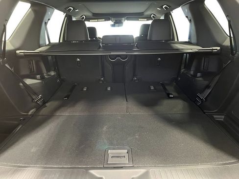 New 2025 Honda Pilot Black Edition image 31