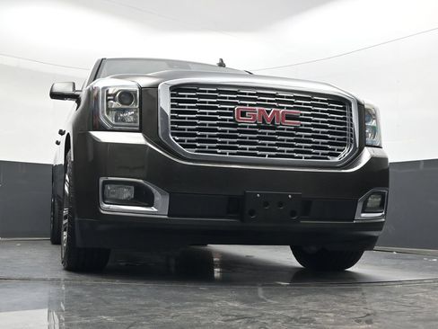 Used 2019 GMC Yukon XL Denali w/ Denali Ultimate Package RWD image 43
