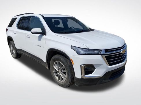 Used 2023 Chevrolet Traverse LT image 9