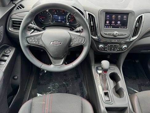 Used 2024 Chevrolet Equinox RS AWD/4WD image 13