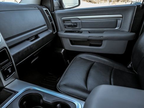 Used 2018 RAM 1500 Big Horn image 27