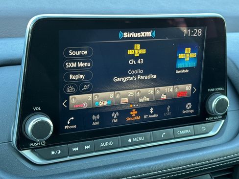 Certified 2023 Nissan Rogue SV image 21