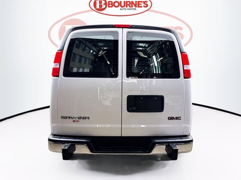 Used 2025 GMC Savana 2500 w/ Driver Convenience Package RWD image 26