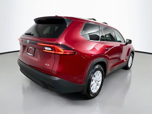 Used 2026 Toyota Grand Highlander AWD Hybrid image 4